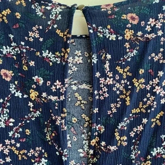 American Eagle Outfitters Cold Shoulder Floral Dress, Size M - Picture 11 of 16